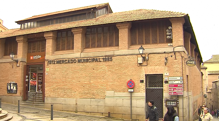 El Ayuntamiento de Toledo mejorará la situación que actualmente tienen los comerciantes del Mercado de Abastos